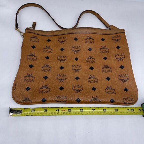 MCM authentic Cognac visetos zip Pouch entrupy COA - Picture 3 of 11